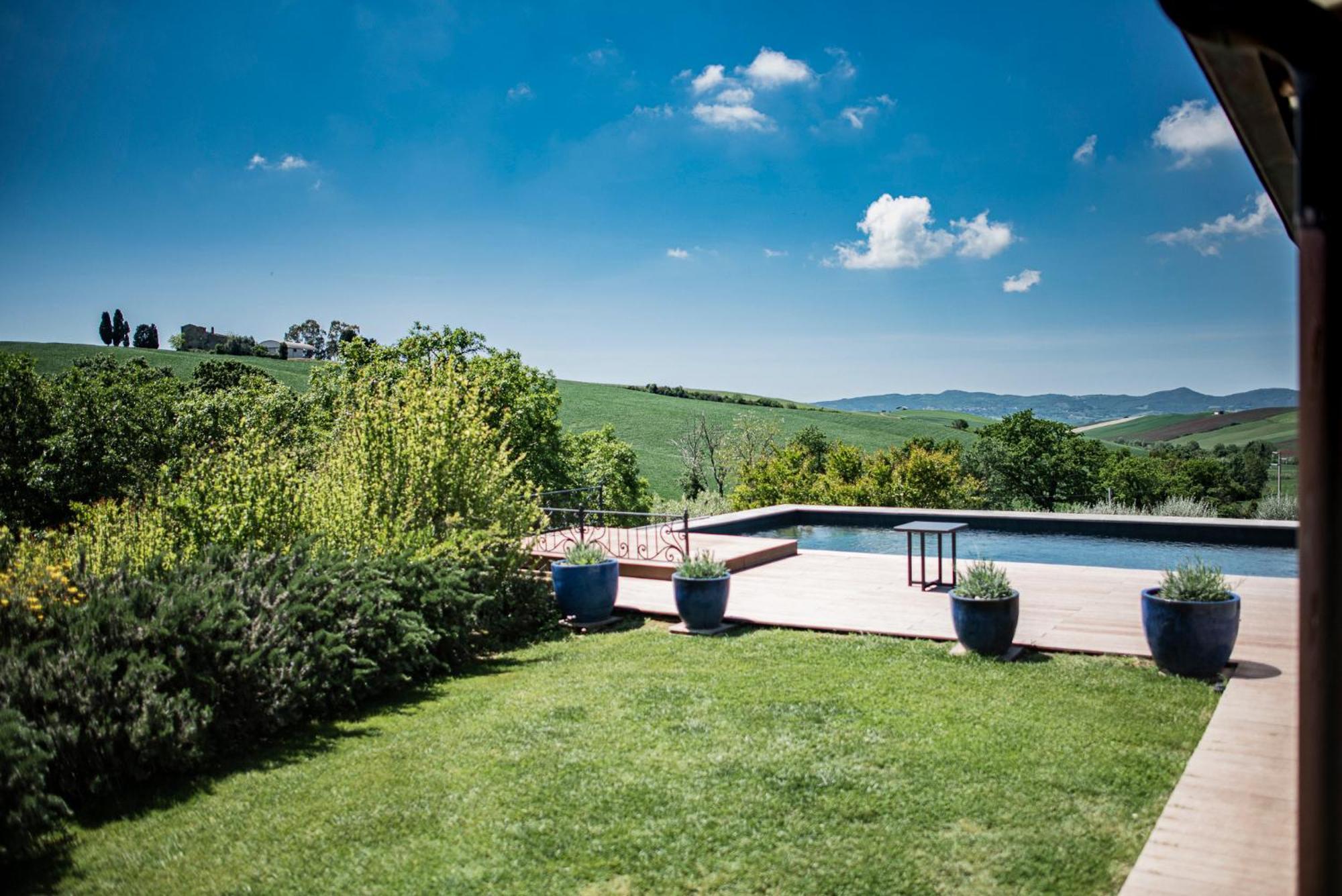 Agriturismo Podere Il Fornacino Santa Luce Ngoại thất bức ảnh