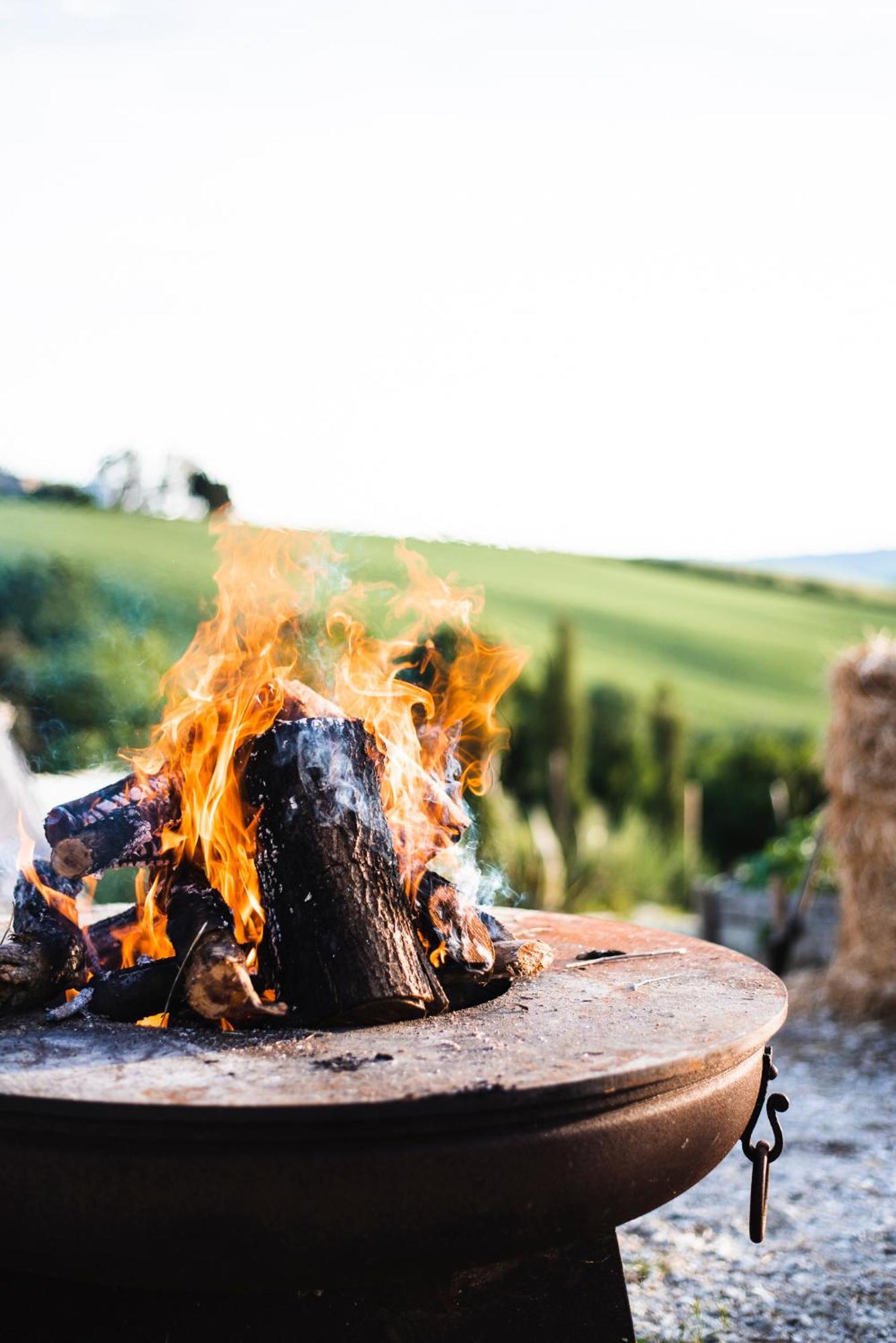 Agriturismo Podere Il Fornacino Santa Luce Ngoại thất bức ảnh
